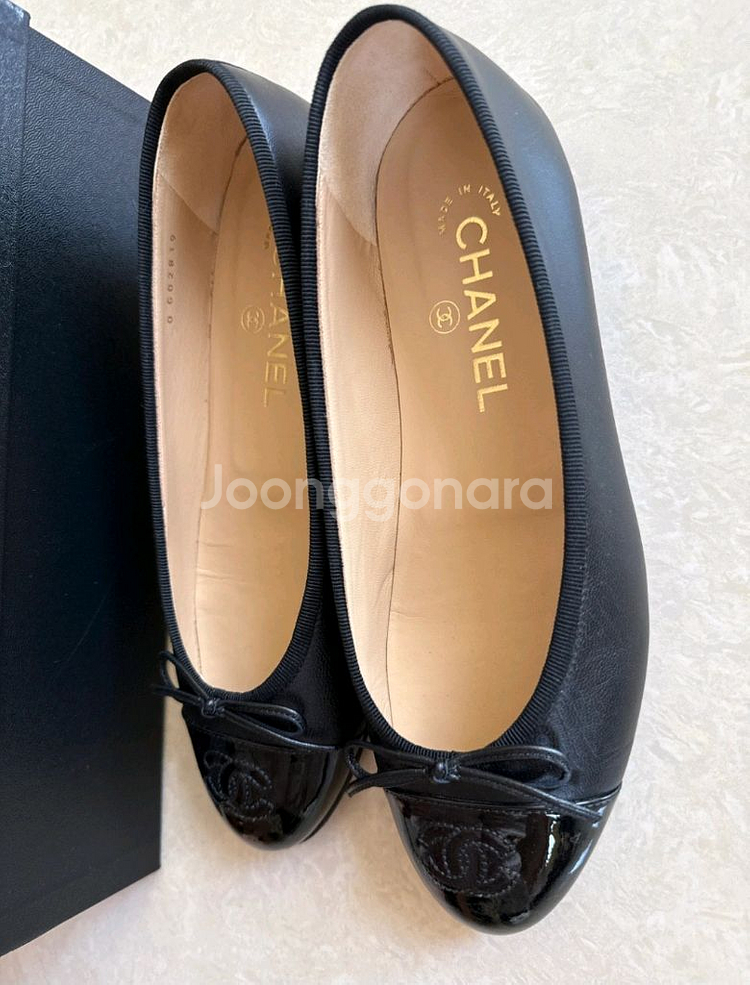 샤넬 클래식 플랫슈즈 블랙--2