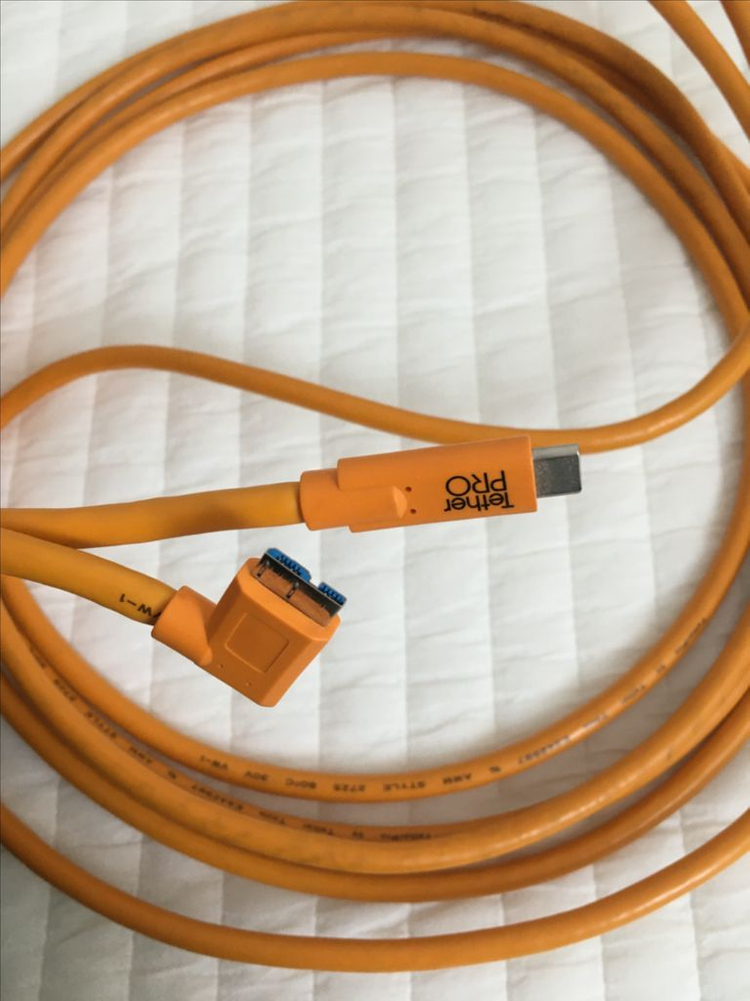 테더툴스 USB-C to 3.0 Micro-B 4.6m 이미지