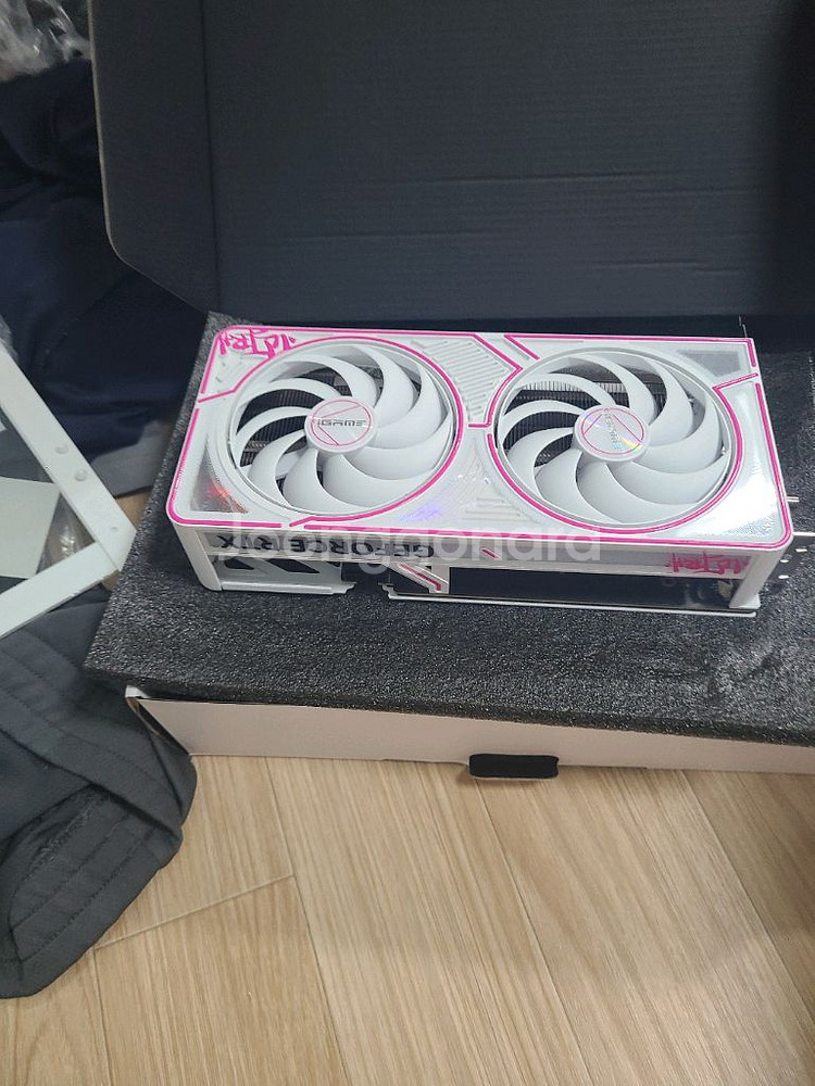 컬러풀 5060ti 8기가--2