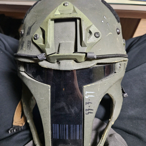 Galac Tac 헬멧 팝니다.