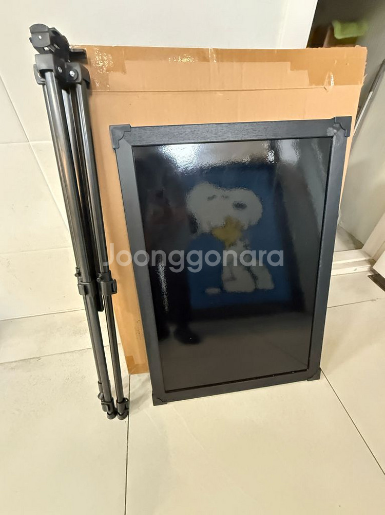 블랙보드 50x70 + 삼각이젤--1