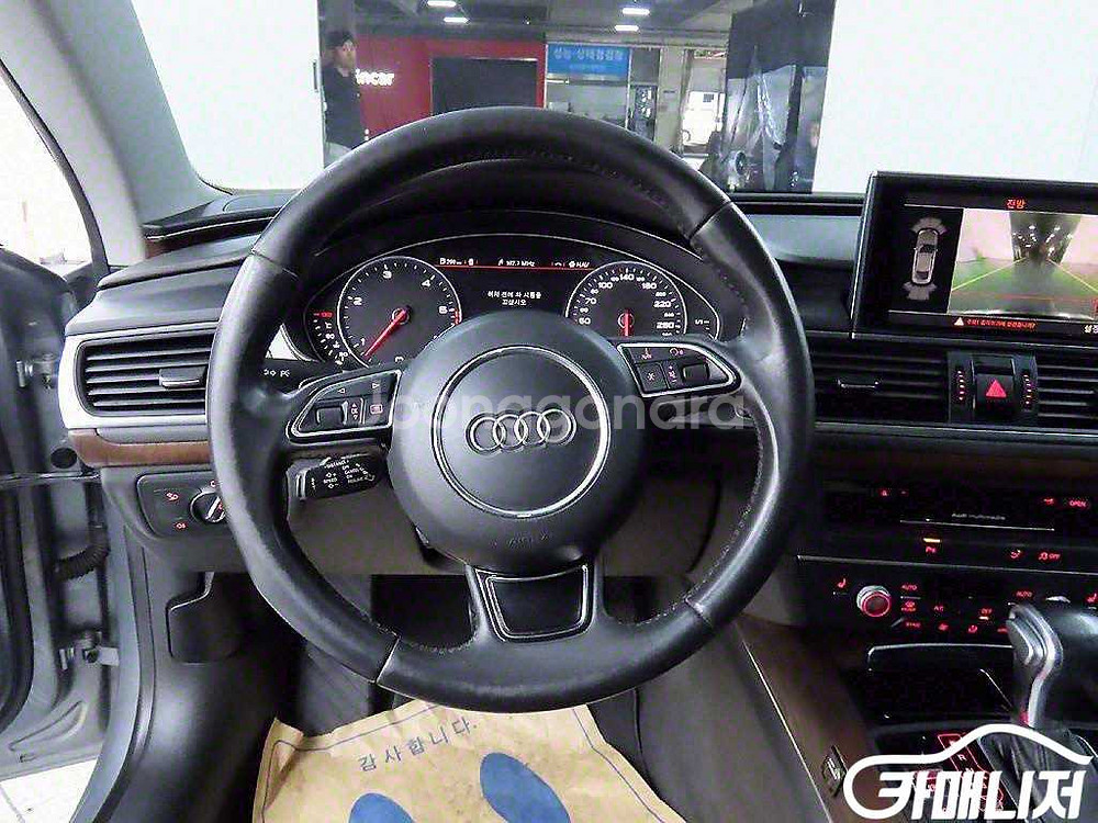 [아우디]A7 55 TDI 콰트로 다이나믹 (5인승)--8