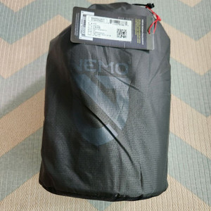 (새상품) 니모 오라 롱와이드 경량 매트 백패킹 매트