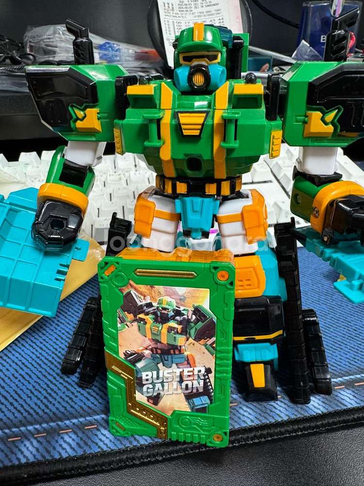 메탈카드봇 1기--6