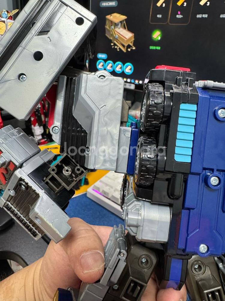 메탈카드봇 1기--9