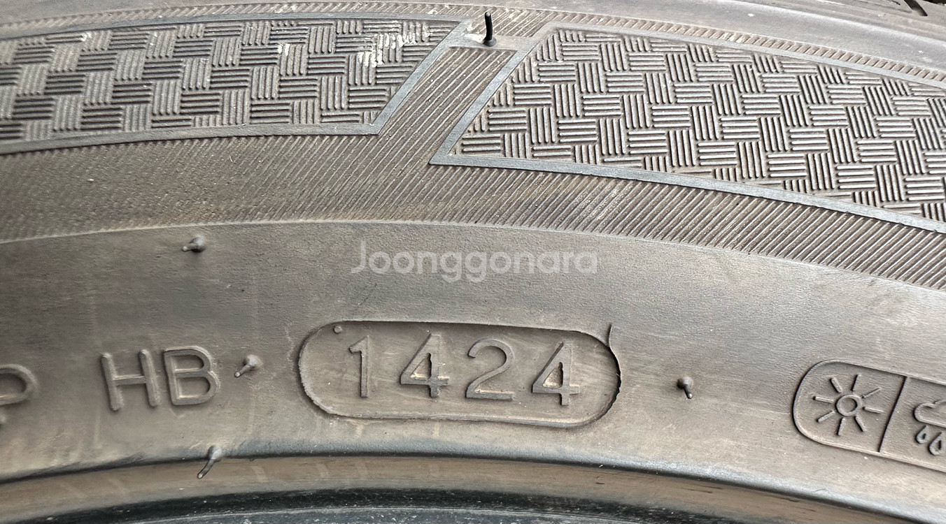 215 50 17한국중고타이어한대분2155017--3