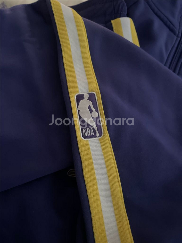 NBA LA레이커스 키즈트레이닝세트 기모안감150사이즈--7