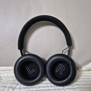 B&O Beoplay H4 2세대 헤드폰