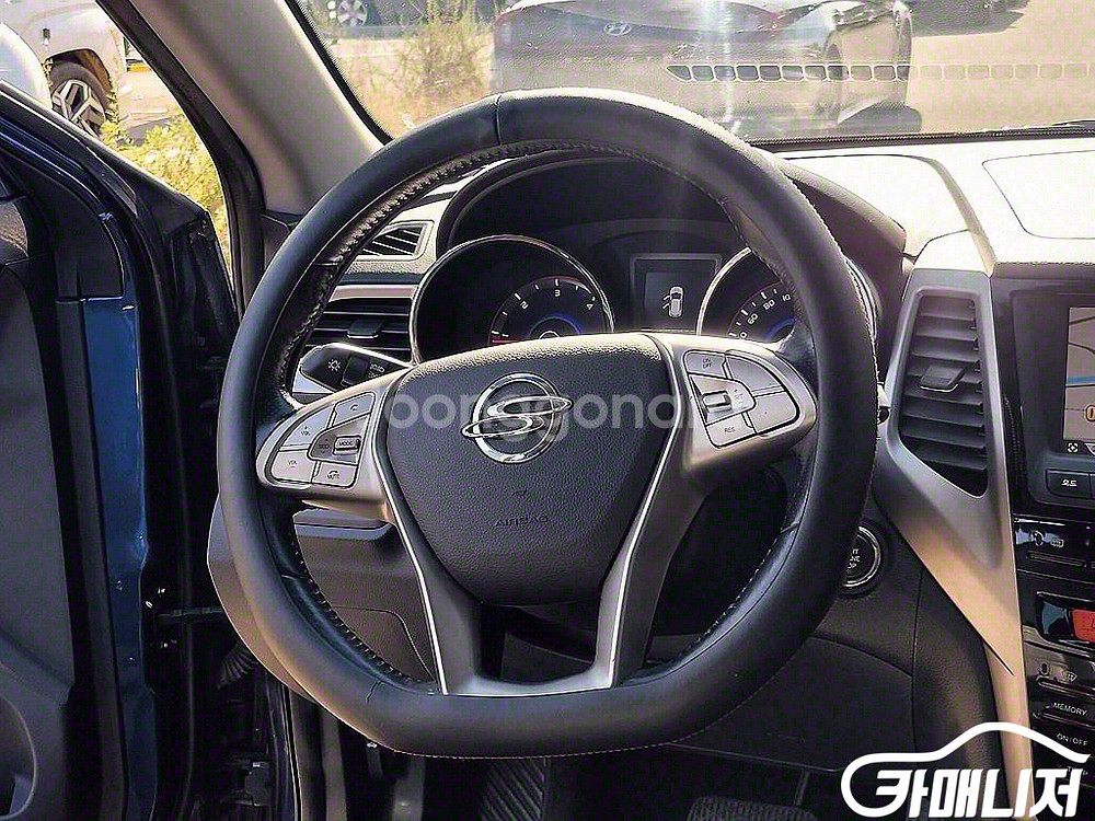 [KG모빌리티(쌍용) ]티볼리 디젤 2WD 1.6 LX--7