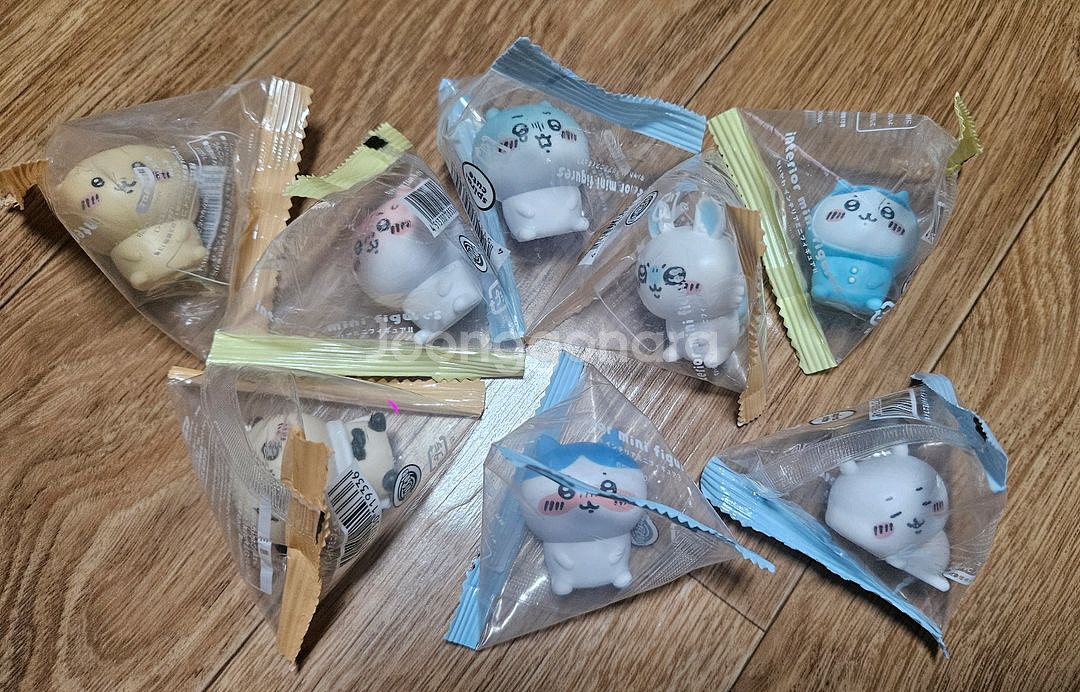 먼작귀 치이카와 인테리어 미니피규어 쿠리만쥬 하치와레--1