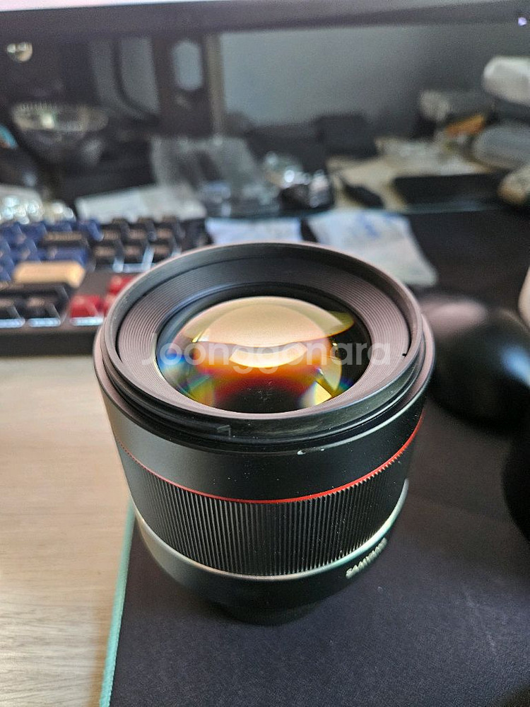 삼양 85mm f1.4 소니 FE--0