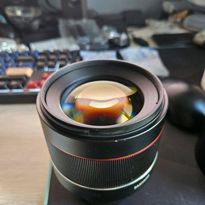 삼양 85mm f1.4 소니 FE