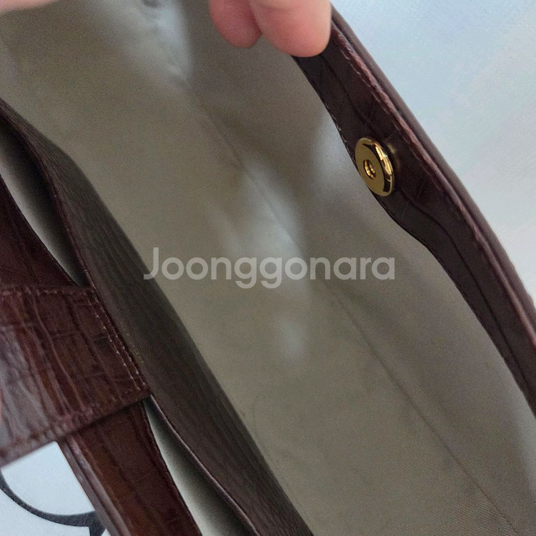 [택포] 렉토 숄더백 카프스킨 브라운--5