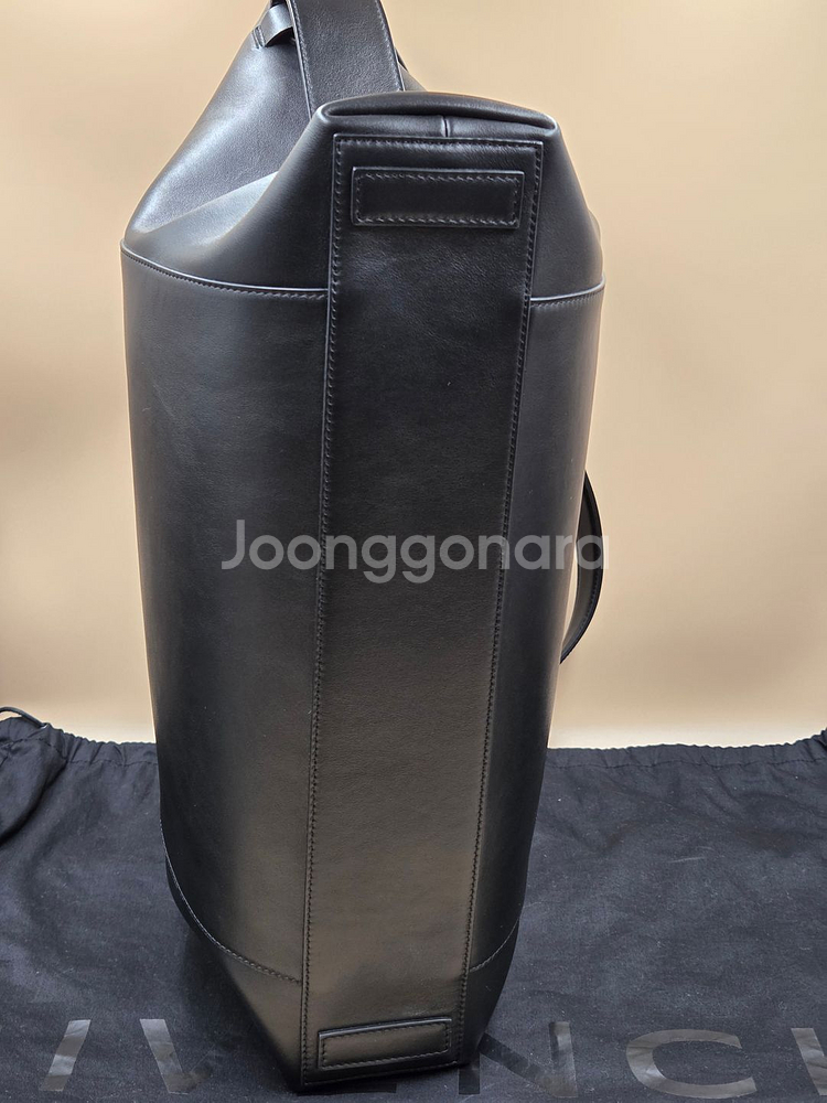 지방시 안티고나 소프트 토트백--6