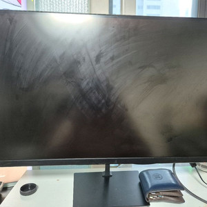 ULTRON 2760G PLUS 180Hz 게이밍모니터