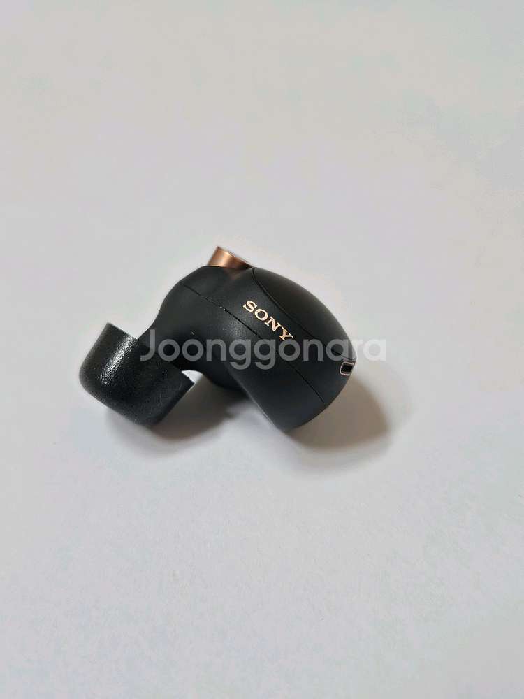 소니 WF-1000XM4 블랙 오른쪽 이어폰--0
