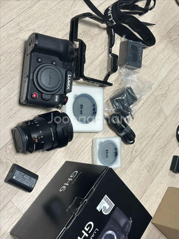 파나소닉 GH6, 라이카 12-60 렌즈--0