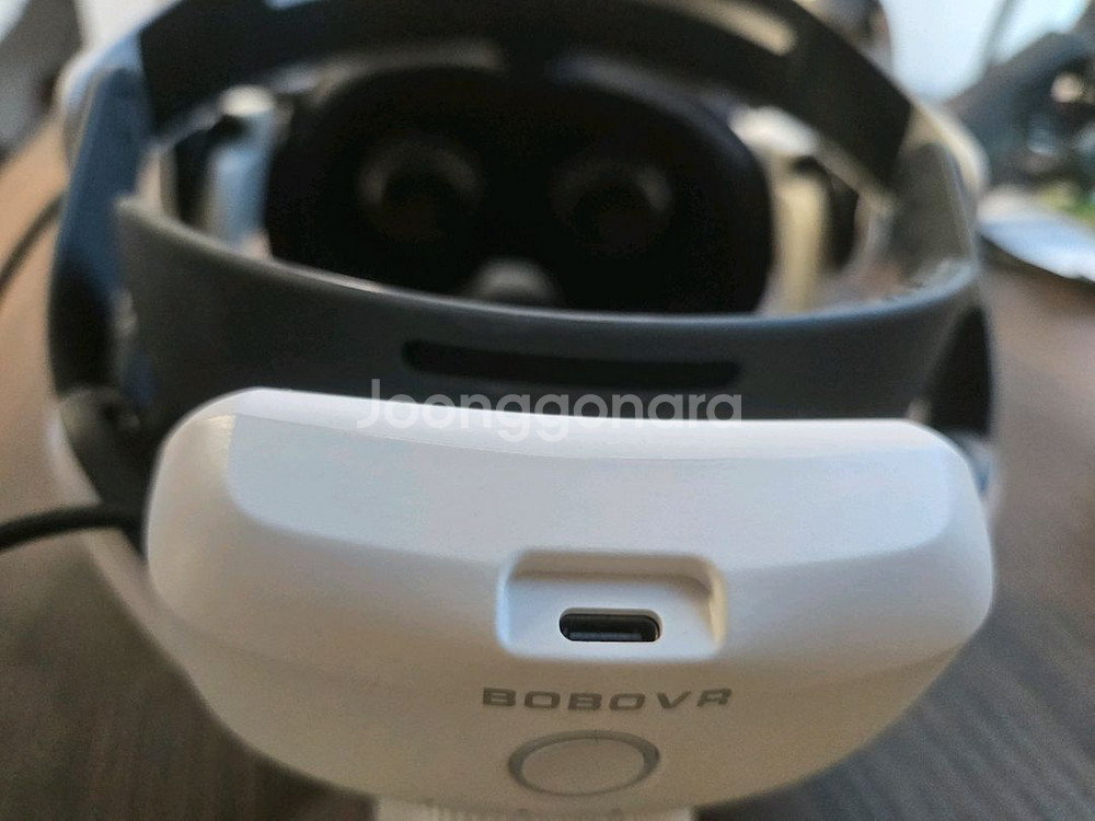 메타퀘스트2 (32GB) + 풀 악세사리 패키지 판매합--3