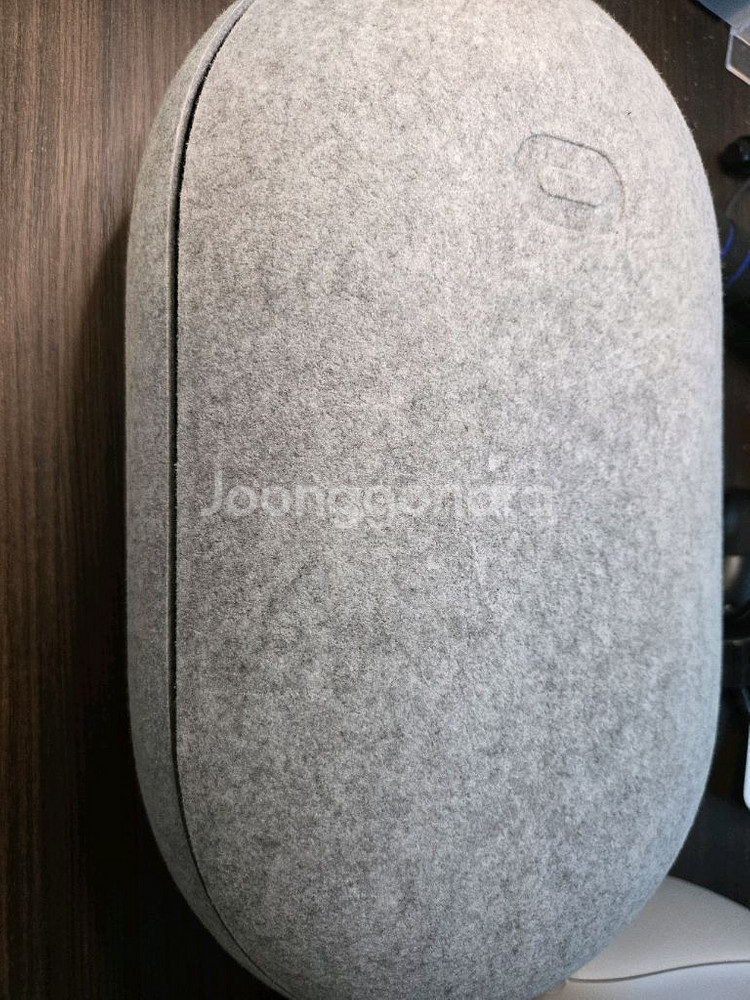 메타퀘스트2 (32GB) + 풀 악세사리 패키지 판매합--9
