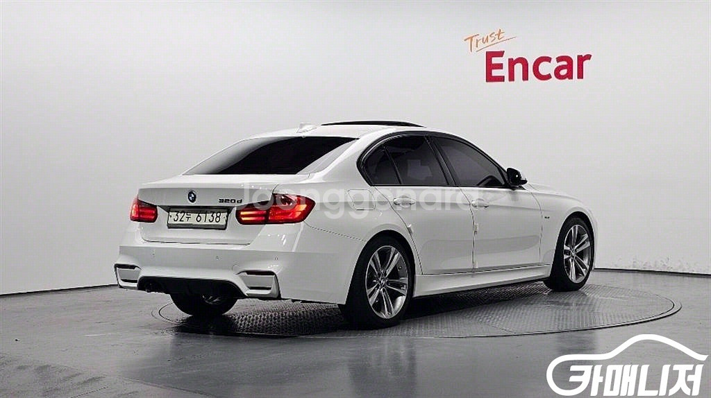 [BMW]3시리즈 (F30) 320d (5인승) #앱특--1