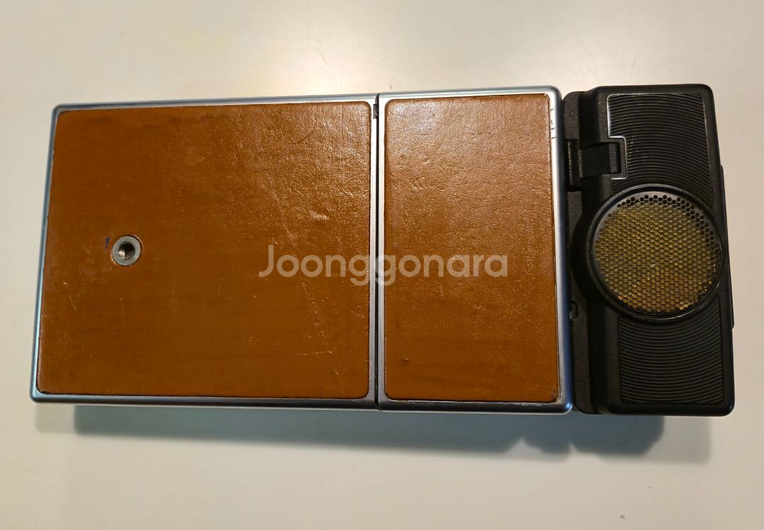 폴라로이드 카메라 sx-70--1