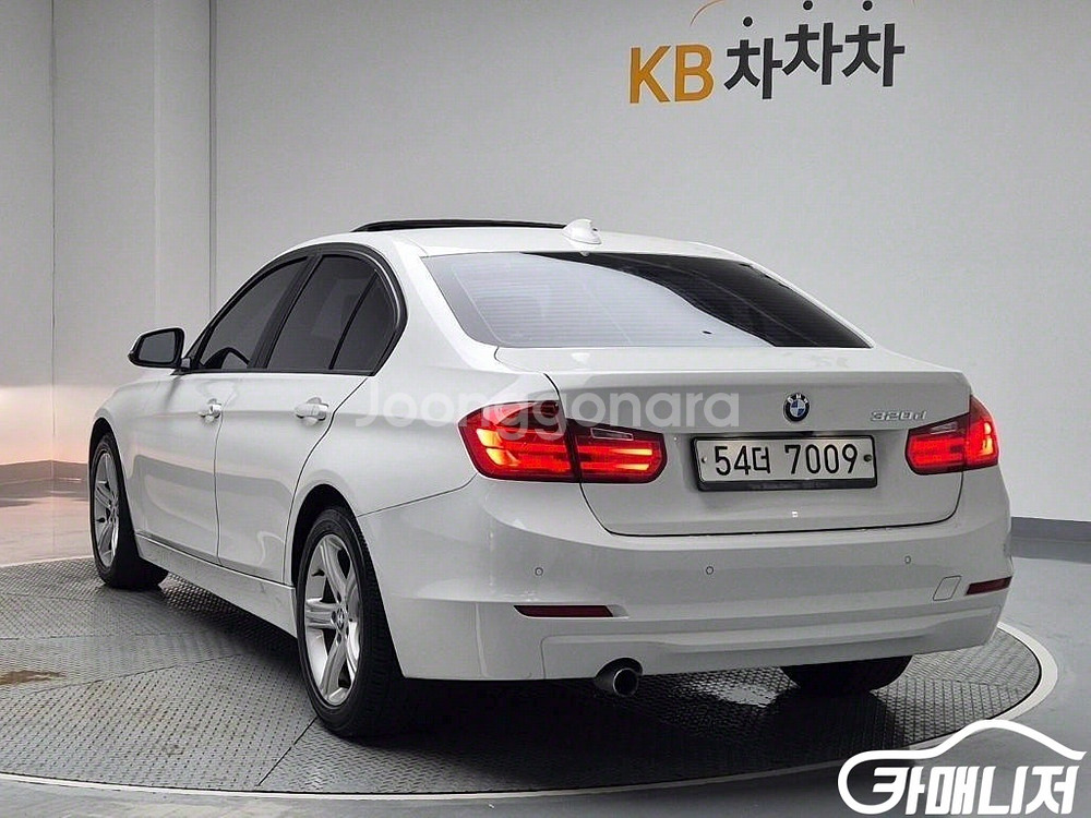 [BMW]3시리즈 (F30) 320d (5인승) #앱특--1