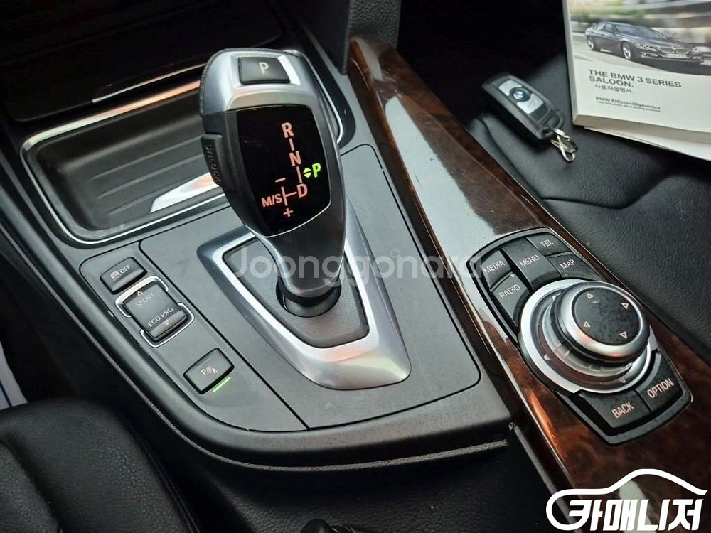 [BMW]3시리즈 (F30) 320d (5인승) #앱특--7
