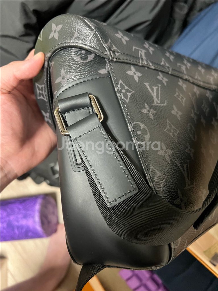 루이비통 보야제 메신저백--4