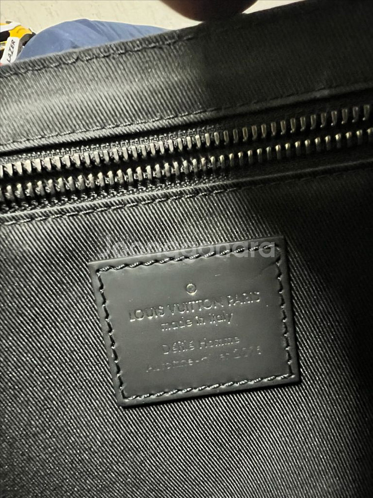 루이비통 보야제 메신저백--8