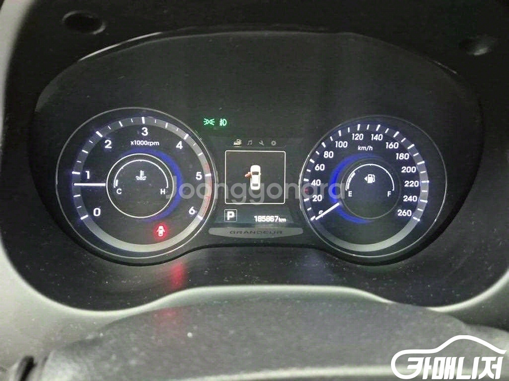 [현대]그랜저 HG HG220 PREMIUM 기본형 (--5