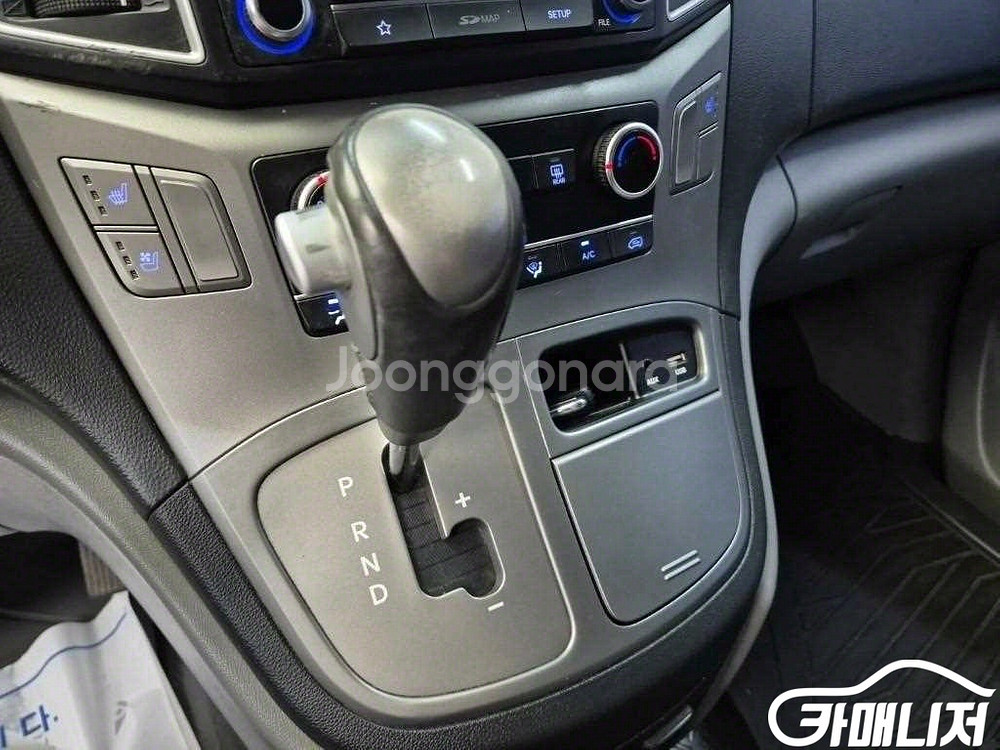 [현대]더 뉴 그랜드 스타렉스 2WD 밴 3인승 스마트--7