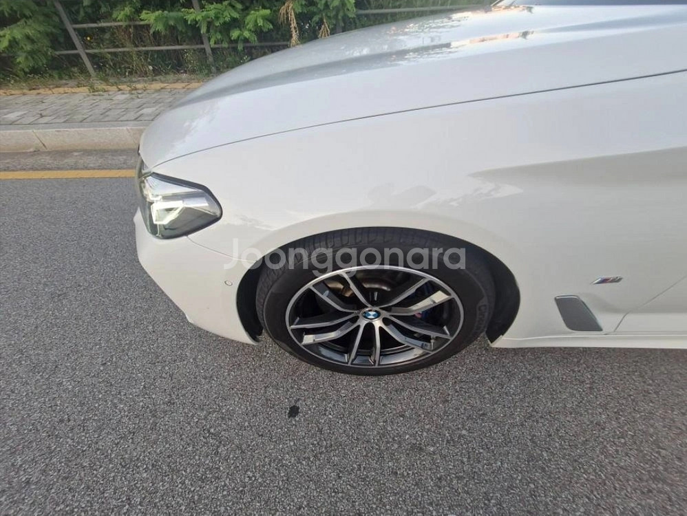 BMW 520i M 스포츠 패키지--4