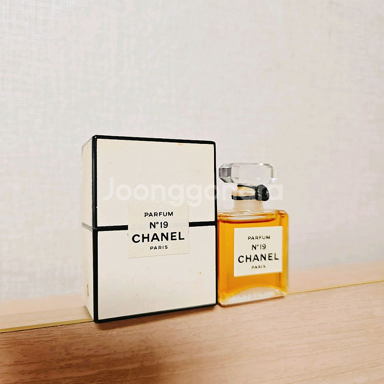 샤넬 넘버19 퍼퓸(원액)7ml /새상품--1