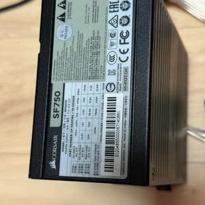 SF750 커세어 파워