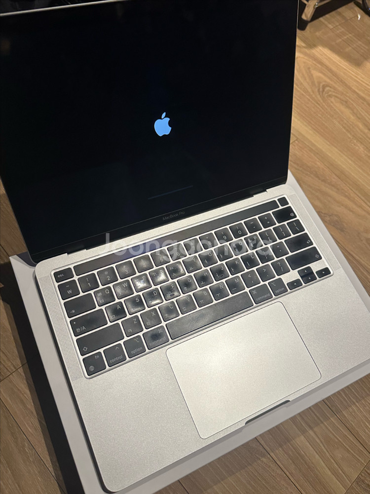 맥북프로 13 M1 8GB/256GB (배터리 86%)--0