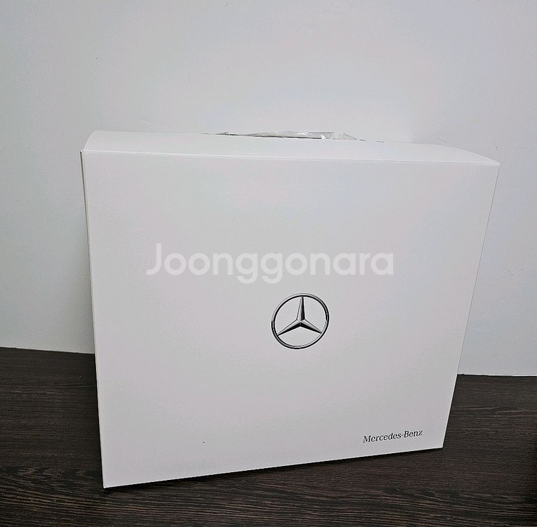 (정품)(신품)벤츠 레디백 여행용 흰색 미니캐리어--1