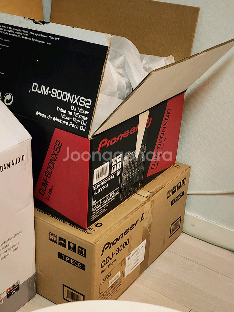 DJM-900NXS2 믹서 + CDJ-3000 2개--1