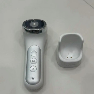 메디큐브 유쎄라 딥샷 뷰티 디바이스