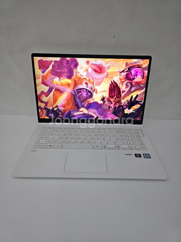 996번 LG 그램 15인치 UHD 중고노트북--0