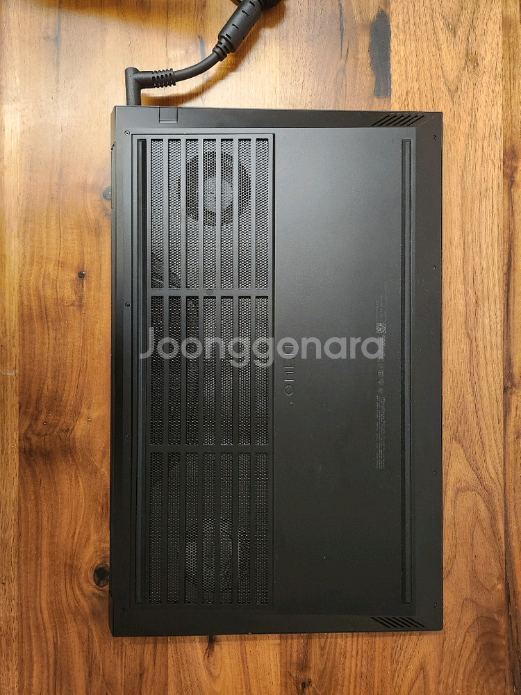 HP OMEN 17 게이밍 노트북 (3080ti)--1
