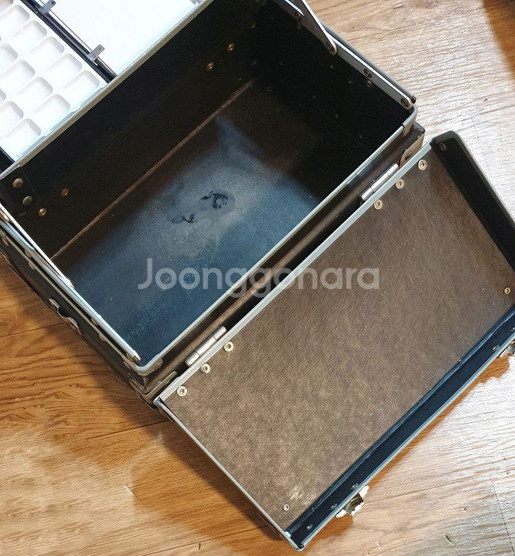 빈티지 전문가용 메이크업 정리함 / 화장품 도구 브러쉬--3