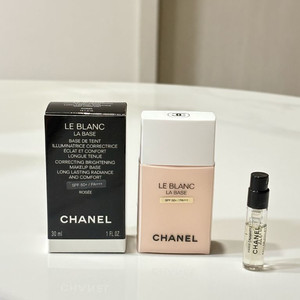 새상품 샤넬 르블랑 라 베이스 로제