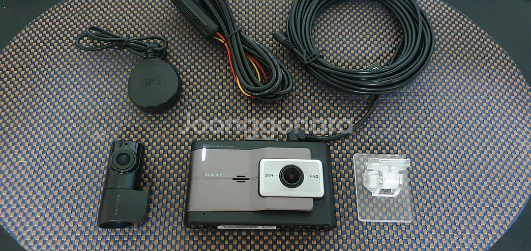 아이나비 FXD7500 블랙박스 (64GB, GPS)--0