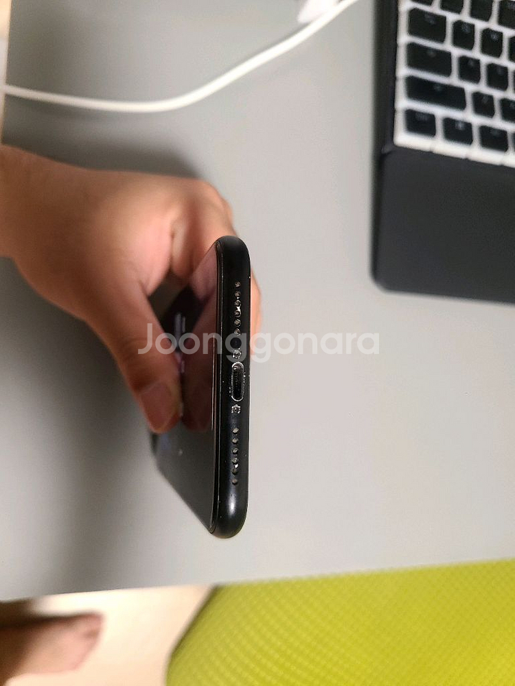 아이폰 XR 블랙 128GB 배터리 91% 충전기 포함--2