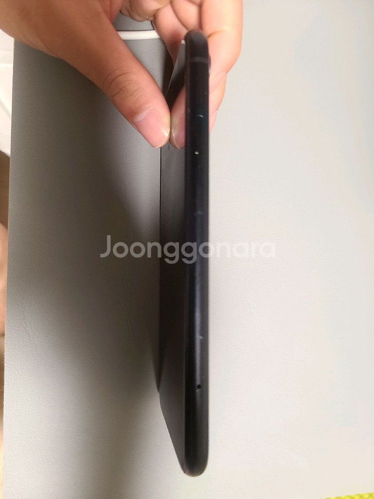 아이폰 XR 블랙 128GB 배터리 91% 충전기 포함--4