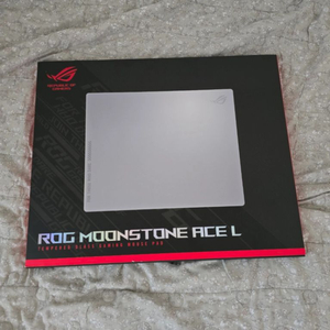 ROG MOONSTONE ACE L 유리 패드