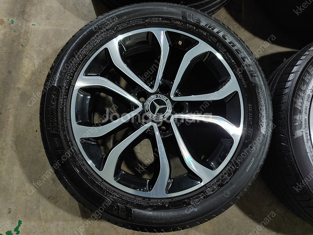 벤츠 W205 C클래스 17인치 정품 휠타이어--3