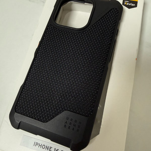 uag 아이폰 16프로 케이스