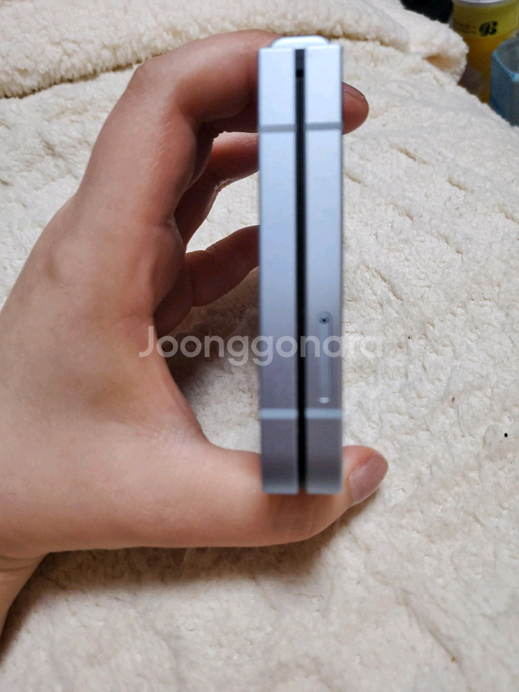 갤럭시 z플립 6 블루 256GB--4