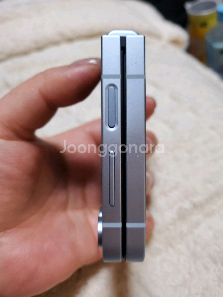 갤럭시 z플립 6 블루 256GB--2